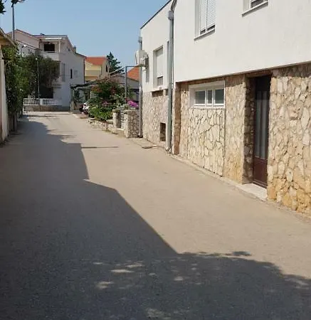 Daire Apartman 3 Sorelle Murter